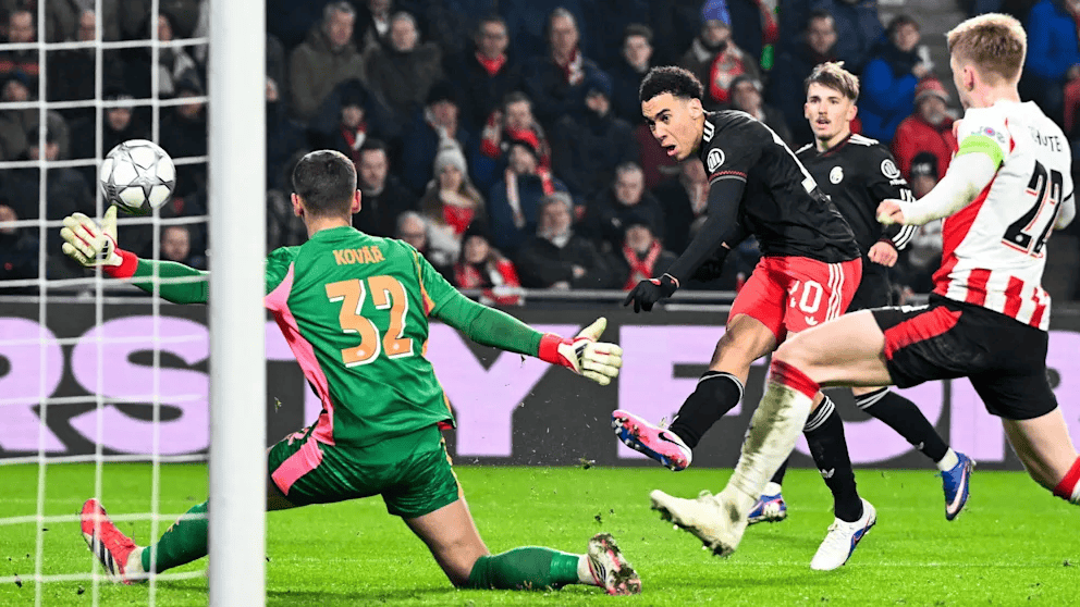 图片报: 穆西亚拉与卡尔搭档默契, 德国队世界杯有希望了?