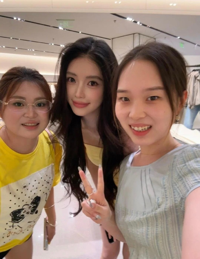 网红现实中的脸，能火果然是有原因的！