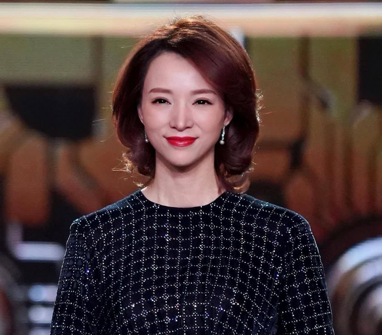 董卿有9大名人好友,一起看看都有谁一、倪萍二、撒贝宁三、蔡国庆四
