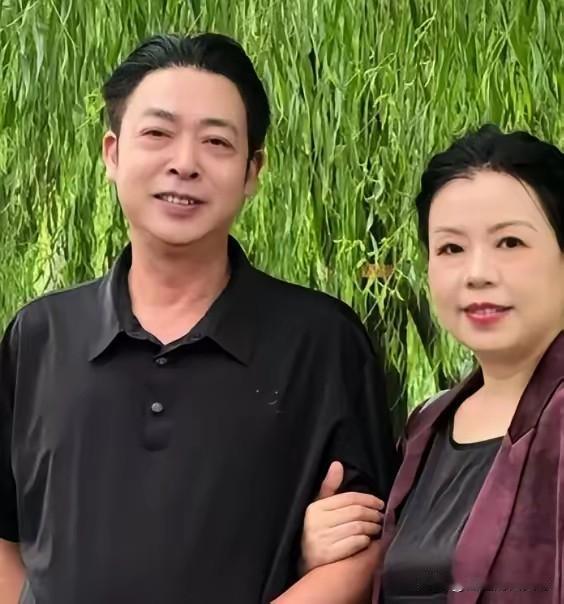 许敏的遭遇，如同一把利刃，刺痛着每一个关注真相之人的心。她，是这世间最冤屈的母亲