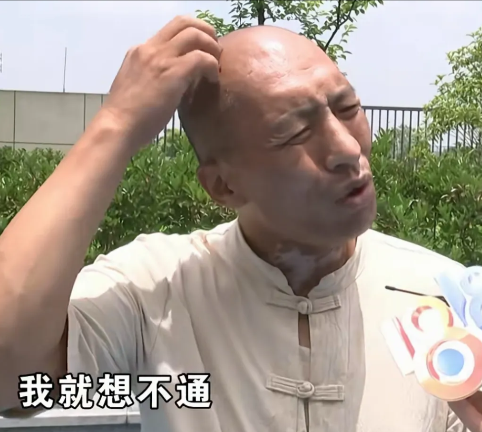 “真不冤！”杭州，一男子开网约车，闻到女乘客身上的味道很香，就问她用的什么香水，