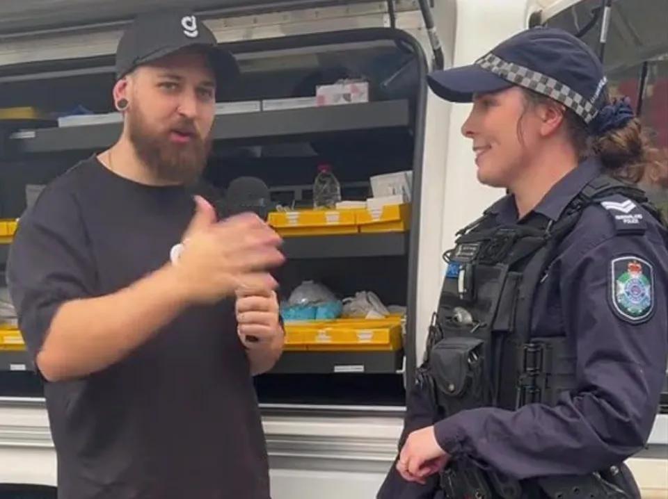 澳大利亚法警年薪过低引众怒英媒11月9日报道，澳大利亚一名从业八年的法证警员