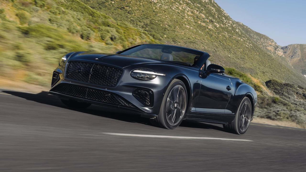 新款宾利欧陆GTS推出混合动力版本。宾利在推出第四代欧陆近两年后，继续丰富其产