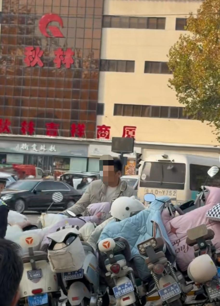 下班发现电动车不见了？别急，可能是被交警拖走了！西安这次看来是动真格了，据说