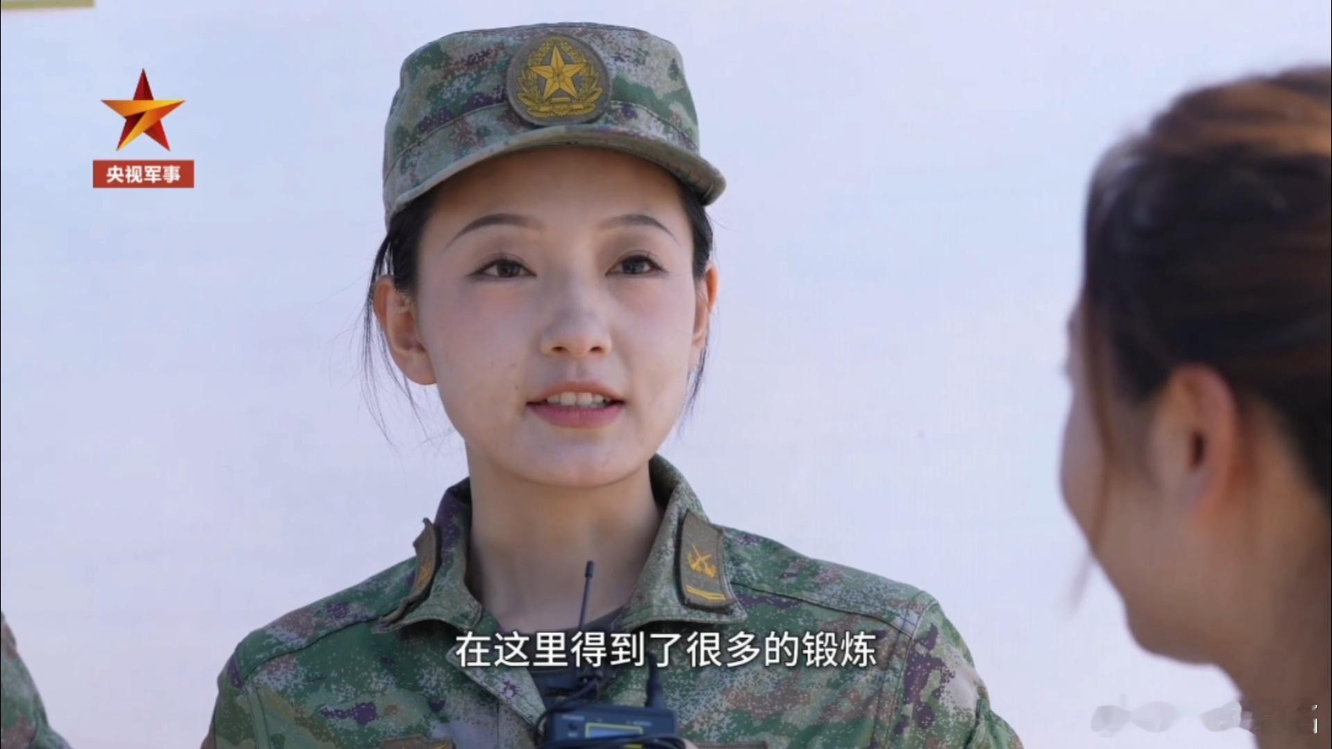 近日，“八一”特别节目《向前向前向前》在北空某场站录制完成。记得别光看某部J