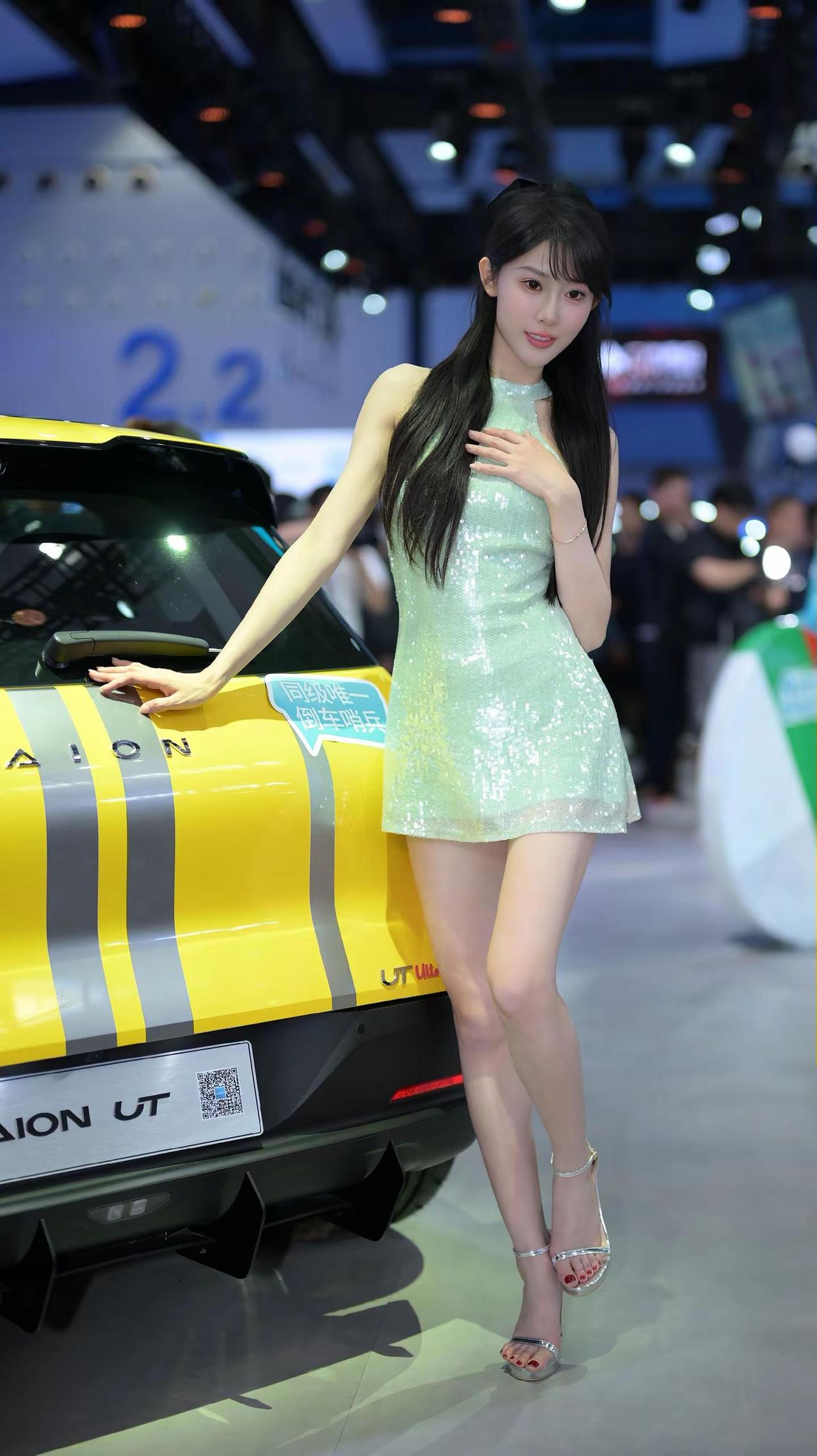 美女。御姐拍照姿势车模跟拍2025广州车展车模美女威摄影@菠萝酱💛（