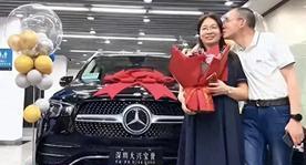 老谢“慈父”人设崩了？一口锅炸出同居瓜！郑琴甩金句：我认了这破烂世道妈呀，这瓜