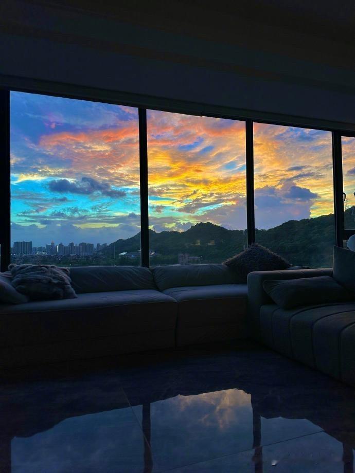 深圳的朋友在环深吃了大亏：成也深圳客，败也深圳客。东莞，惠州，中山，珠海