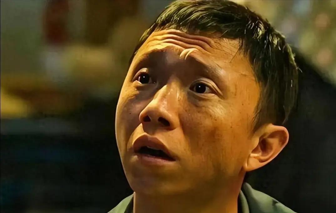 演了24年戏，买不起一套房。他老婆，人称“济南高圆圆”，怎么就跟了他？说的就