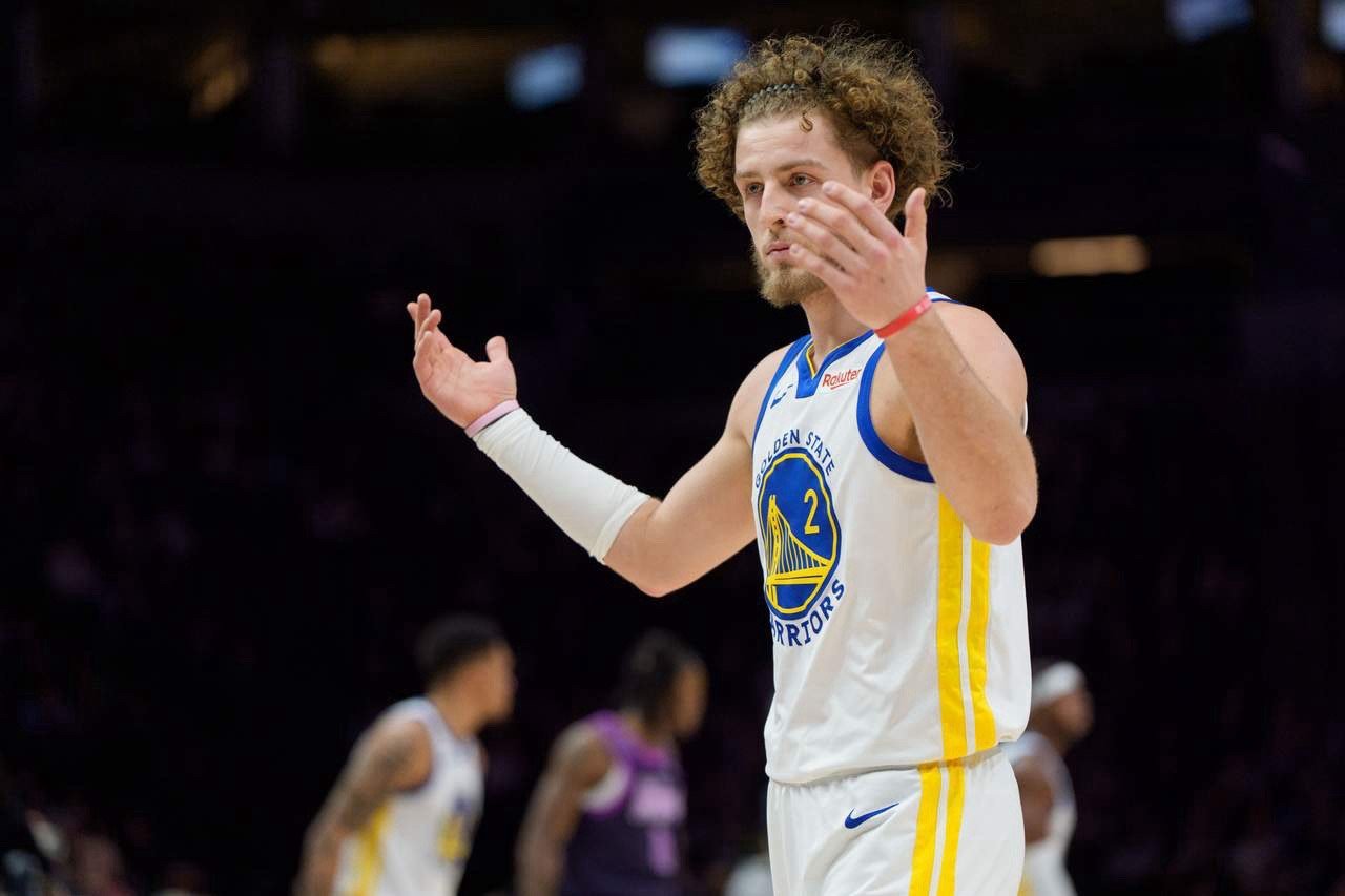 勇士记者怒喷波杰姆：“我一般不在意单场正负值，但一场赢4分的比赛里，波杰姆斯基正