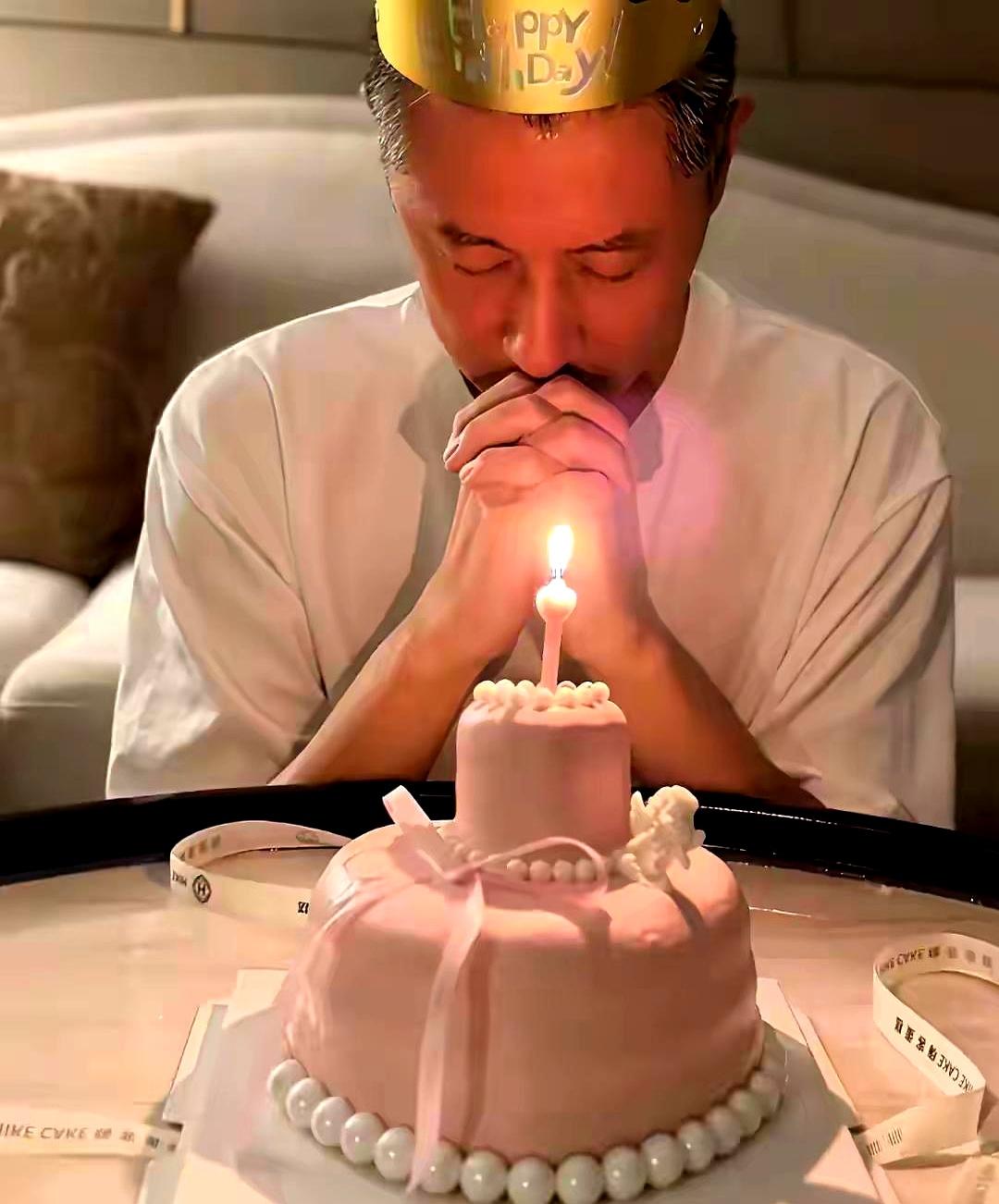 任重天生没女人缘吧，他跟姚笛好过，姚笛转身就去爱上了文章；他也跟林心如传