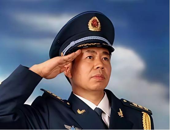 军事专家戴旭曾说："你们美国有能力把我们的沿海城市打烂——无所谓，我们承受得