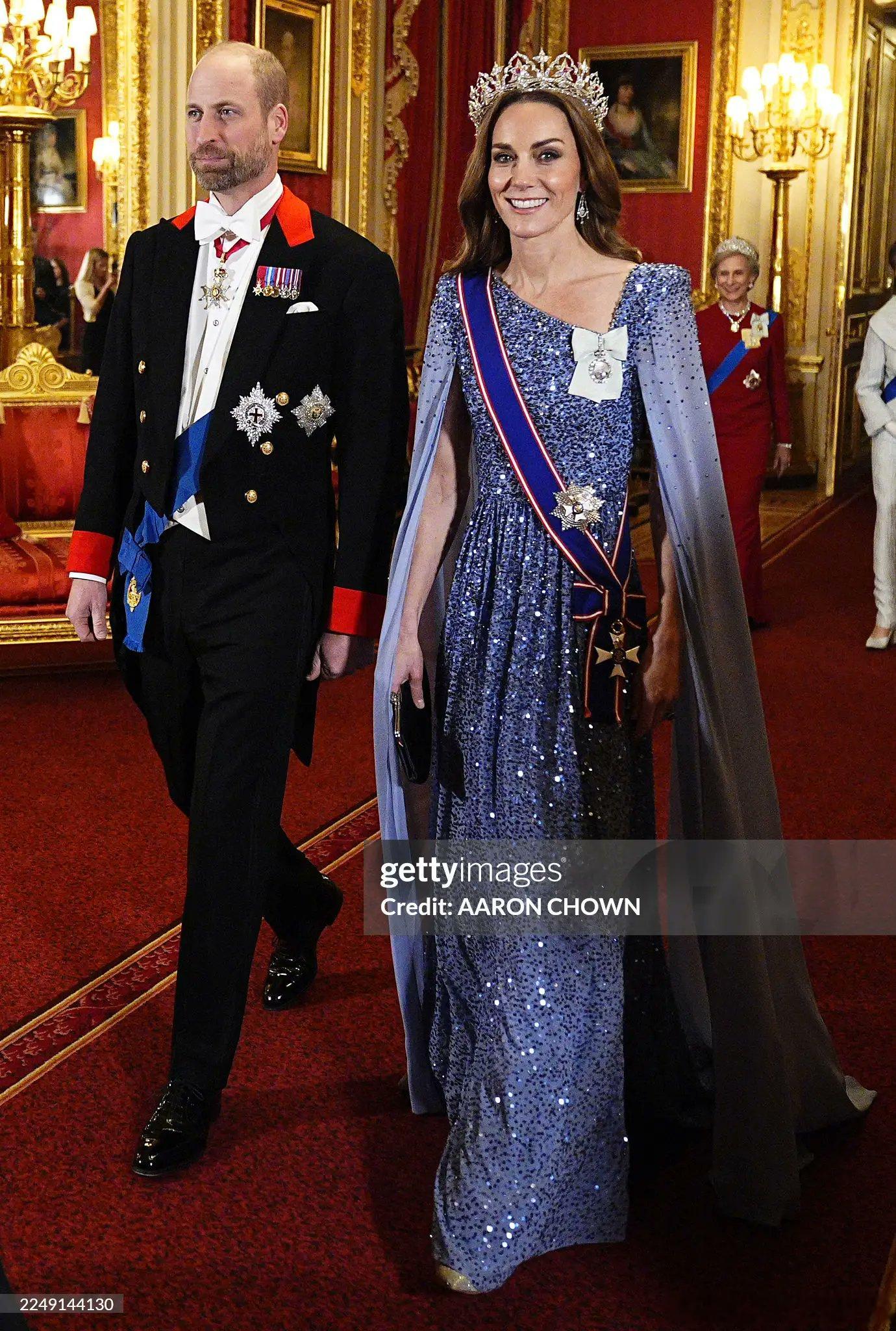 查尔斯三世国王【news】德国总统来访，查尔斯三世夫妇在温莎堡举行国宴接待~卡