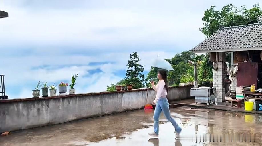 好美，弄个云上民宿，景色无敌了[赞]