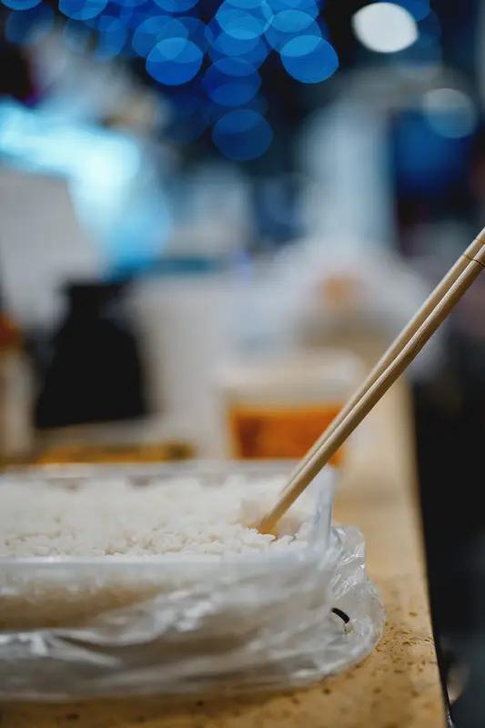 我的答案：不仅不会笑话，反而十分欣赏、尊重。一、为什么打包值得被肯定