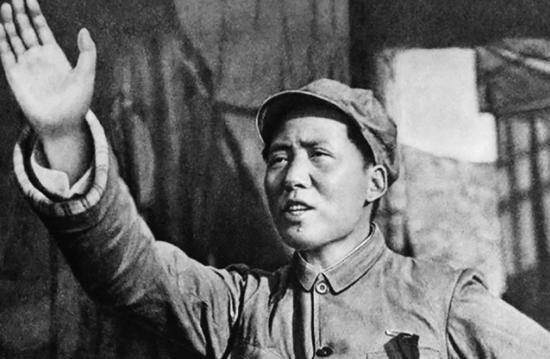 毛泽东军事思想，并不是毛主席一个人的军事思想，也包括朱德、周恩来等人贡献的军事思
