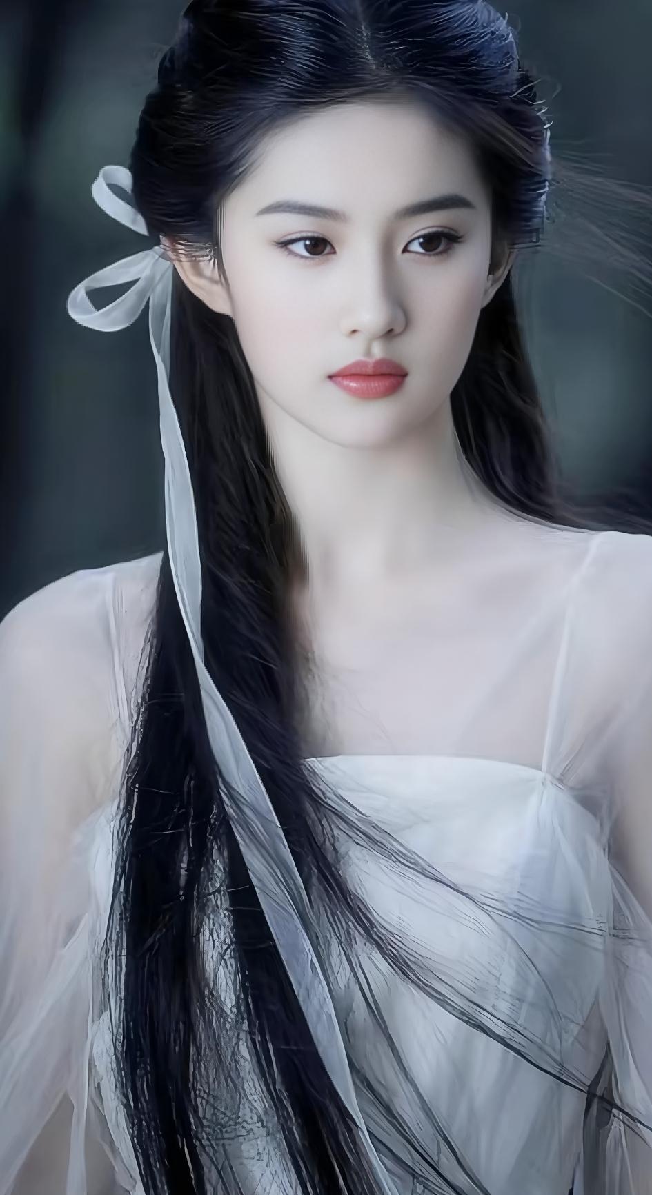 古典美人的化身，清纯冷艳兼具，永远的神仙姐姐。刘亦菲清纯照神仙姐姐美图壁纸