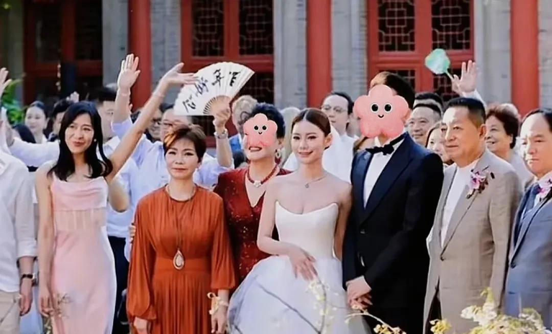 马筱梅的家境，果然不一般！一直觉得马筱梅的言谈举止，更像是大家闺秀，待人接物，