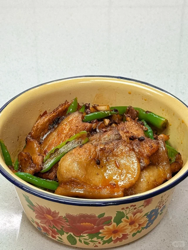 今天吃什么🥢🥢尖椒回锅肉（附做法）