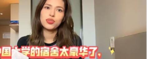 虽然低素质的中国女生想嫁印度人，但是在中国读书的印度女生却更愿意在中国生活。在