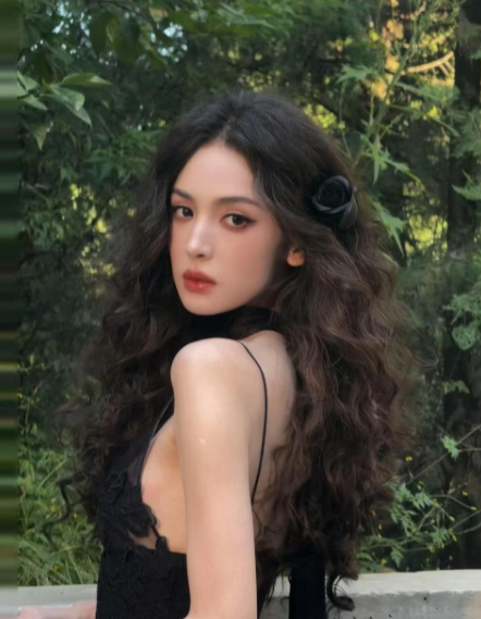 最开心的不是娜扎也不是张天爱而是谈恋爱又被拍了的徐开骋他明明都已经是查无此