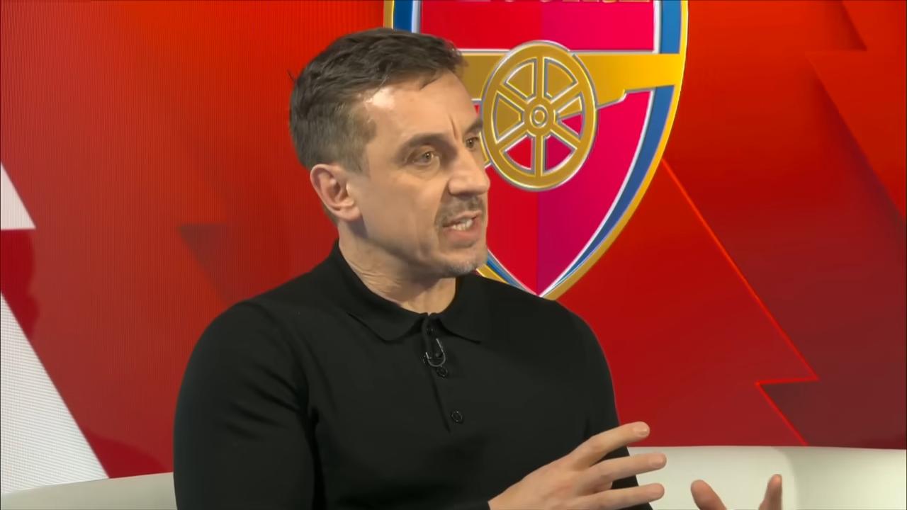 【内维尔怒斥马丁内利：白痴！】英超第21轮，阿森纳在酋长球场0-0战平利物浦，比