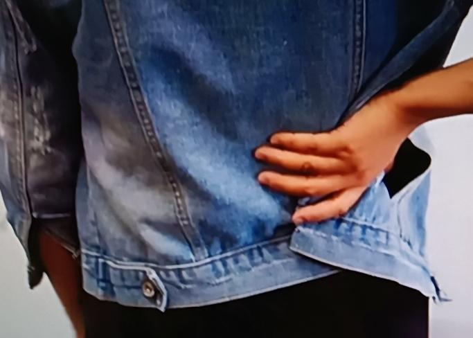 肾不好，特别是有肾病的人可得注意饮食，这三类含磷食物真得少吃。首先是加工肉类，