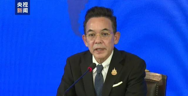 泰国柬埔寨又是开火又是关闭边境站，但我周边不许生战乱，双方还是识趣的6月7日，