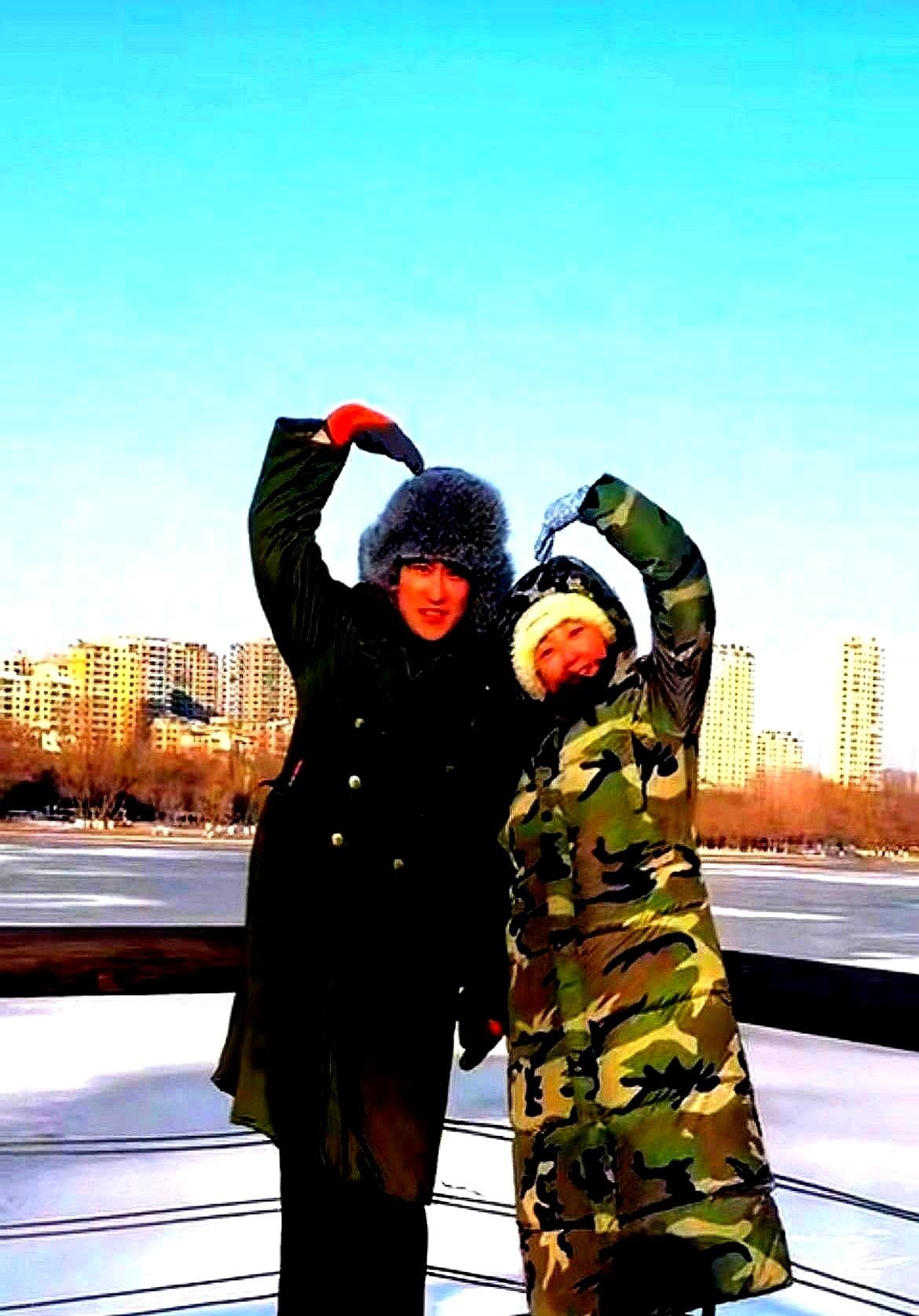 瞒了整整15年！《乡村爱情》剧组都以为他俩是一对儿。结果“赵玉田”吴云飞大婚