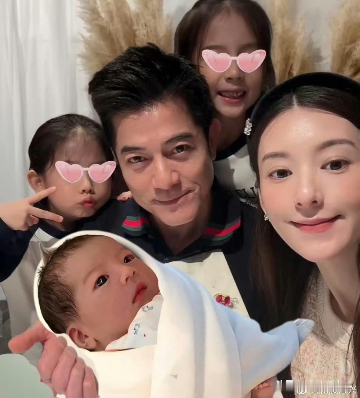 郭富城之心路人皆知他说四胎顺其自然，这不是摆明了告诉方媛你随时做好准备。顺