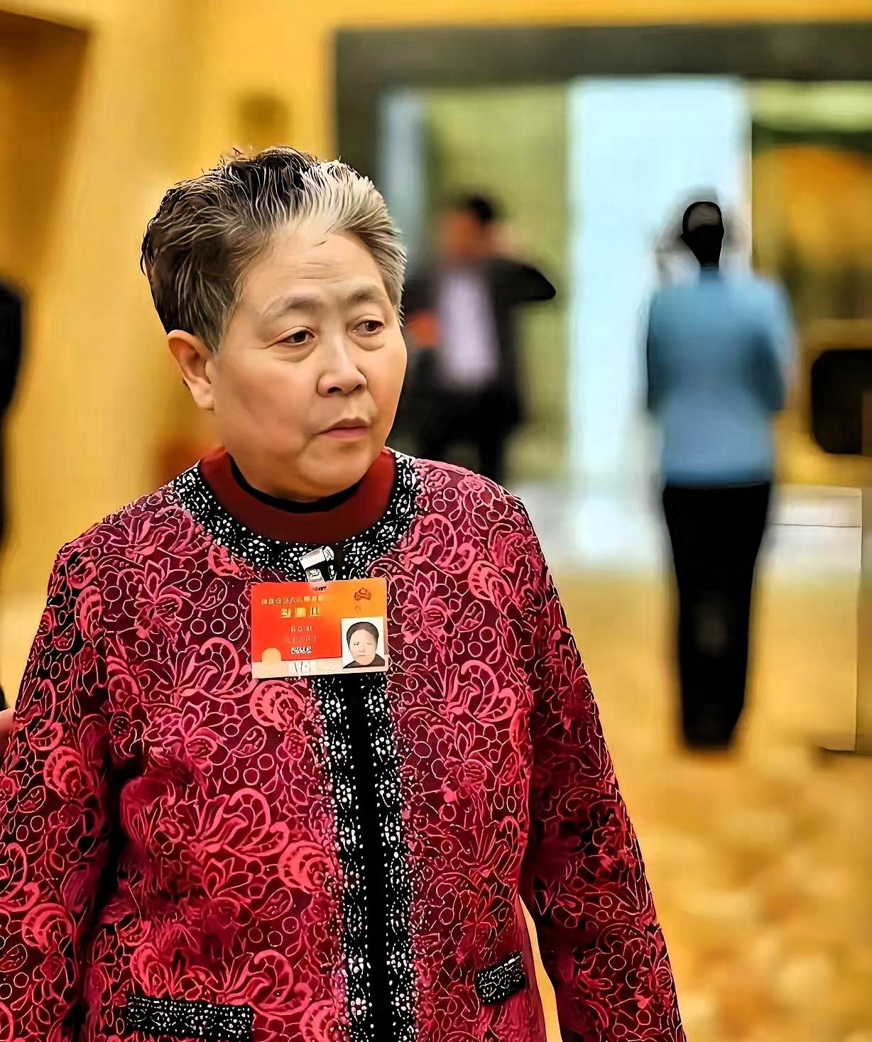 2018年，陶华碧在一次采访中提到，老干妈之所以一直使用某家玻璃厂的瓶子，更藏着