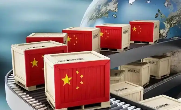 中国也算高科技国家了，怎么不见割老外韭菜？你以为中国没割老外韭菜？其实早就在割了
