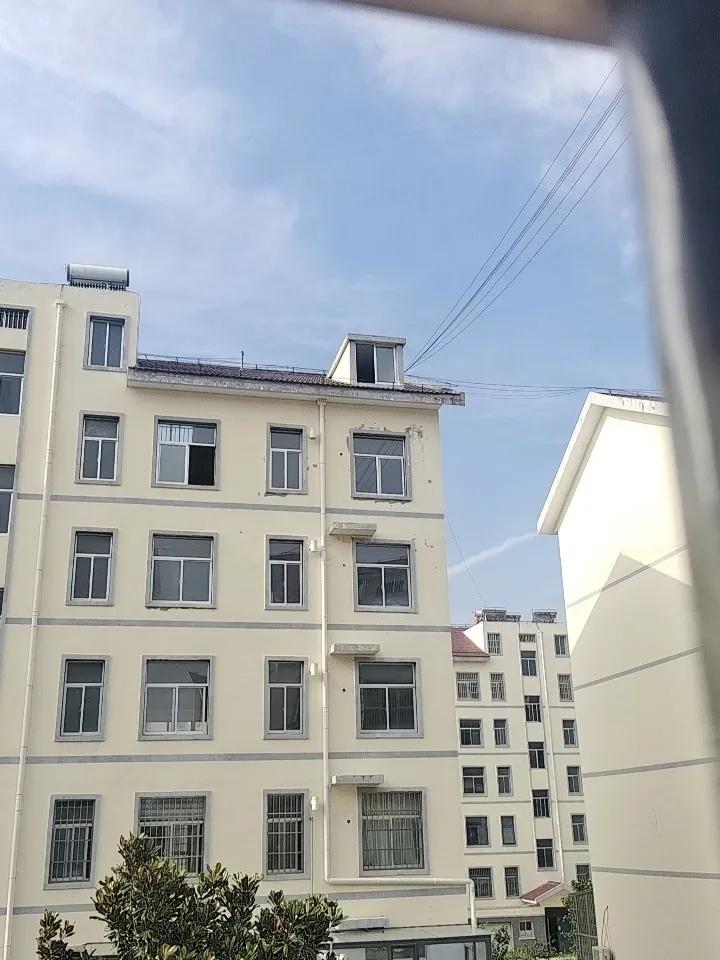 福建这家鞋厂公司，未来可能面临3种可能。1，被大点的公司或企业收购，出钱买断
