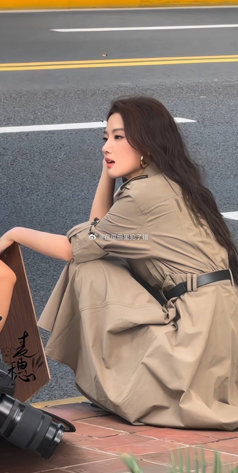 卢昱晓这张简直美神降临​​​