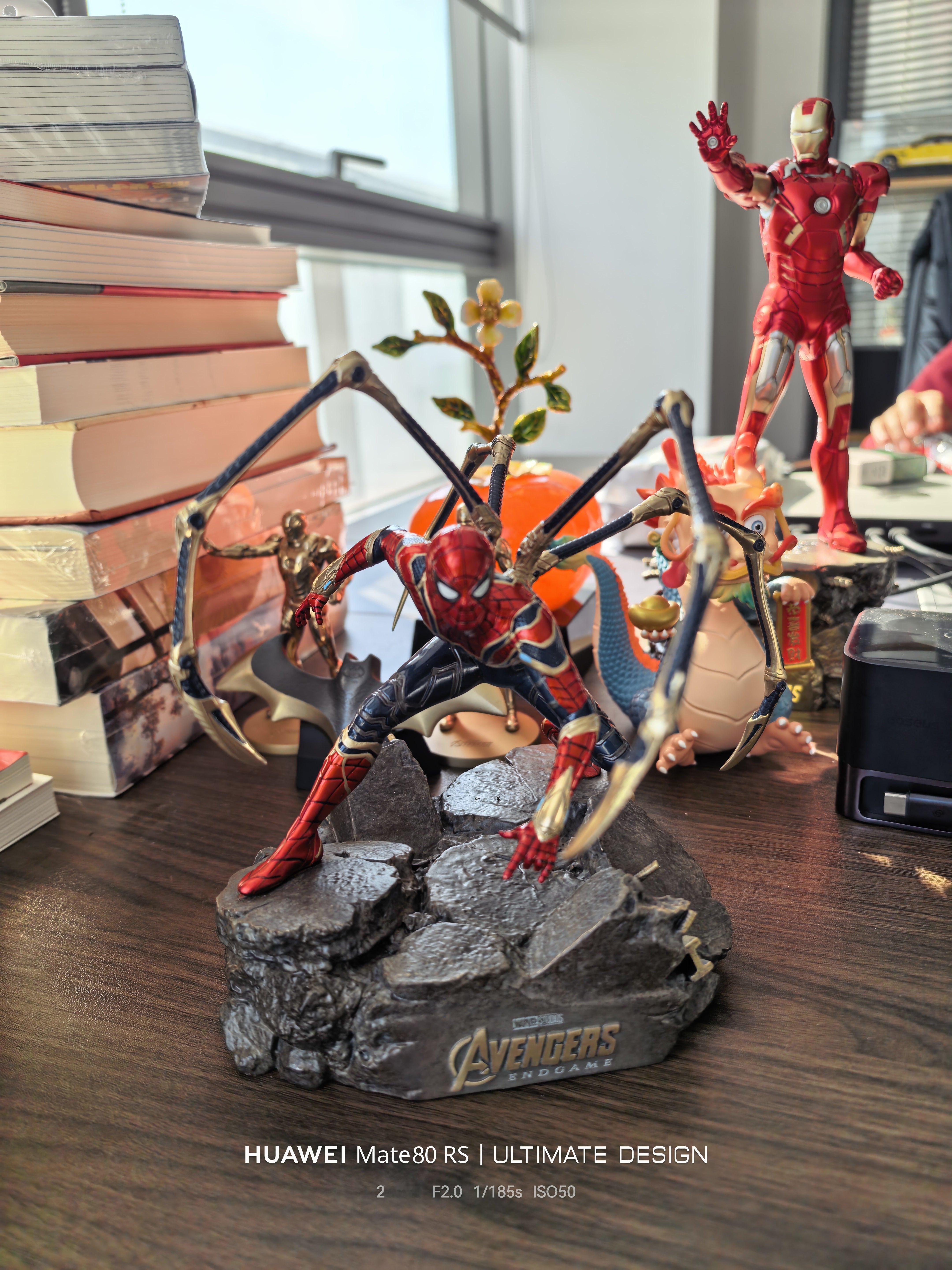 铜师傅家的蜘蛛侠手办，这个造型真的帅。它家的漫威系列还有美国队长，可惜我不喜欢美