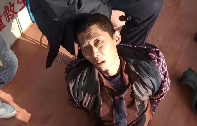 冰天雪地里的亡命徒：朝鲜特工朱贤健的百日逃亡一个朝鲜籍囚犯，在中国监狱熬到快出