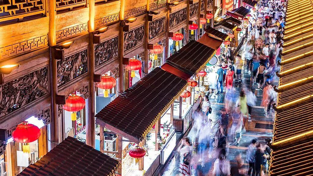 太真实! 消费券到底补贴了谁? 付鹏: 本质是补产业和生产企业