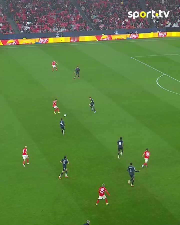 皇马附加赛对阵本菲卡穆里尼奥欧冠将战皇马欧冠名场面预定！穆里尼奥时隔多年再遇皇