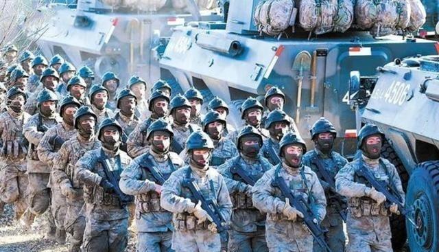 *韩国一个军事专家，直接把话挑明了。他说，现在这个世界上，没有任何一个国家敢动，