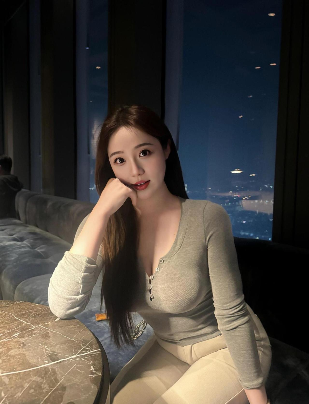 一马当先每日分享一句人生感悟清瘦身材好还是微胖身材好?