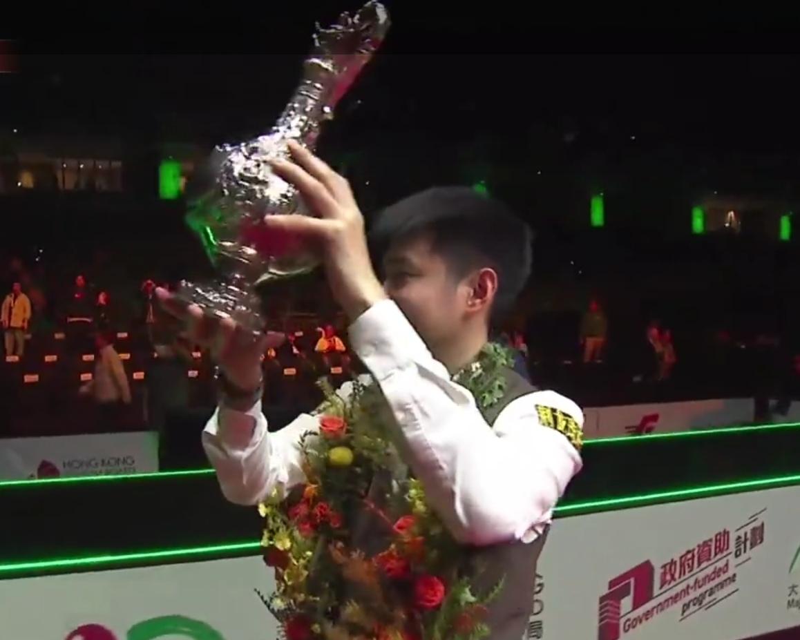 斯诺克世界大奖赛国手都有哪些收获？一共拿到多少英镑奖金！​​斯