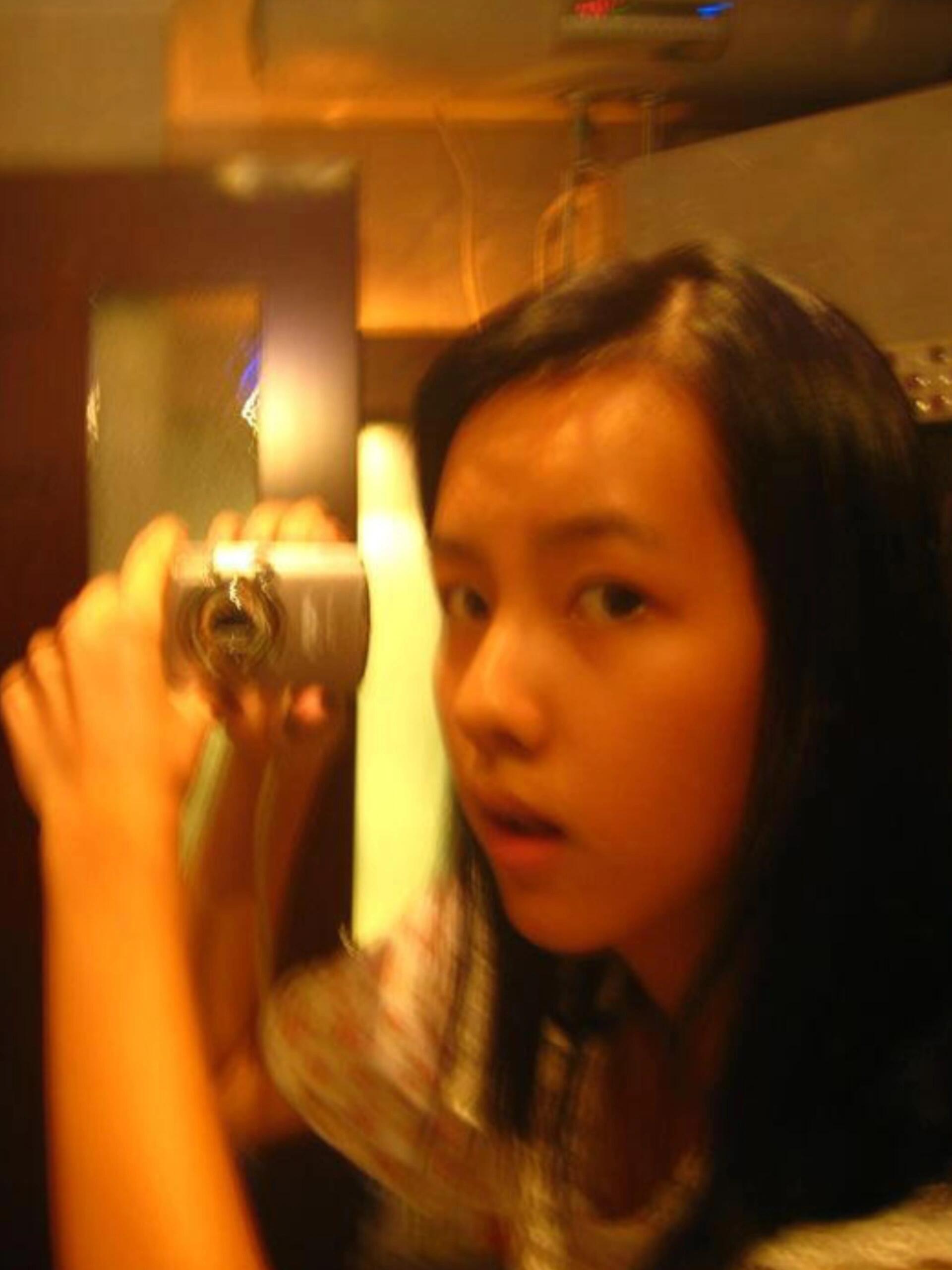 嘟嘟少女感特别强的一个时期陈都灵少女感特别强的一个时期