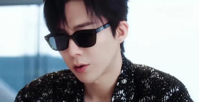 #刘宇宁发视频告别书卷一梦#《书卷一梦》落下帷幕，南珩、离十六、南枫三个角色也