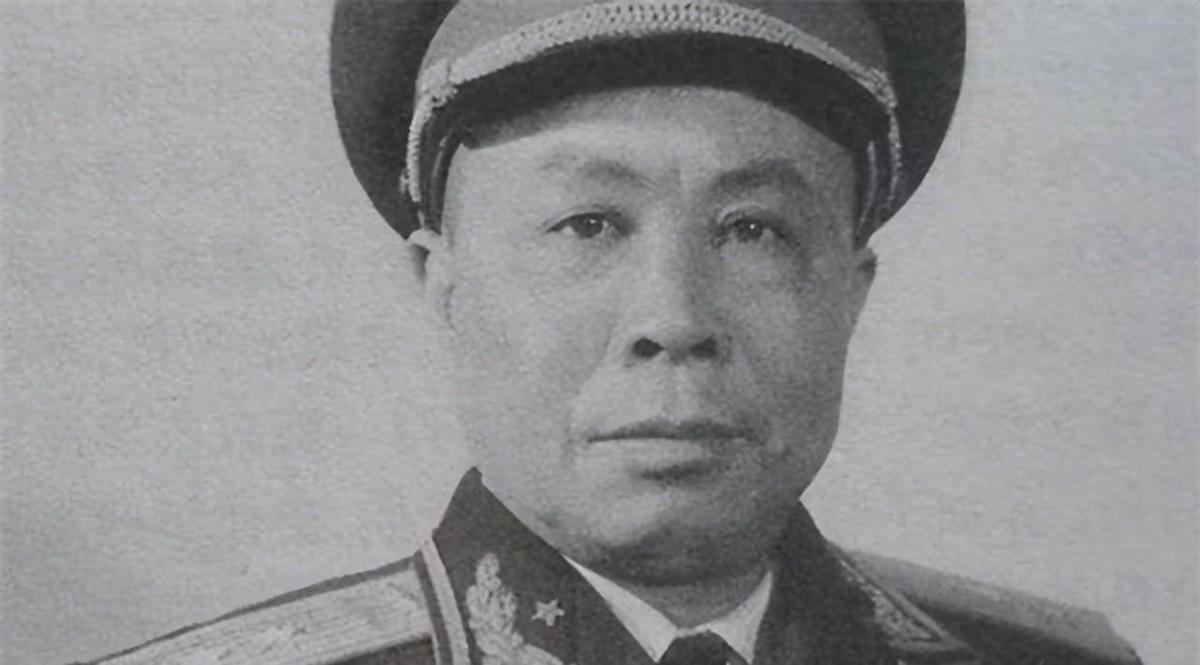 1955年中央军委为何专门派专机接一位普通农民，几天之后他又是如何成为开国将军的