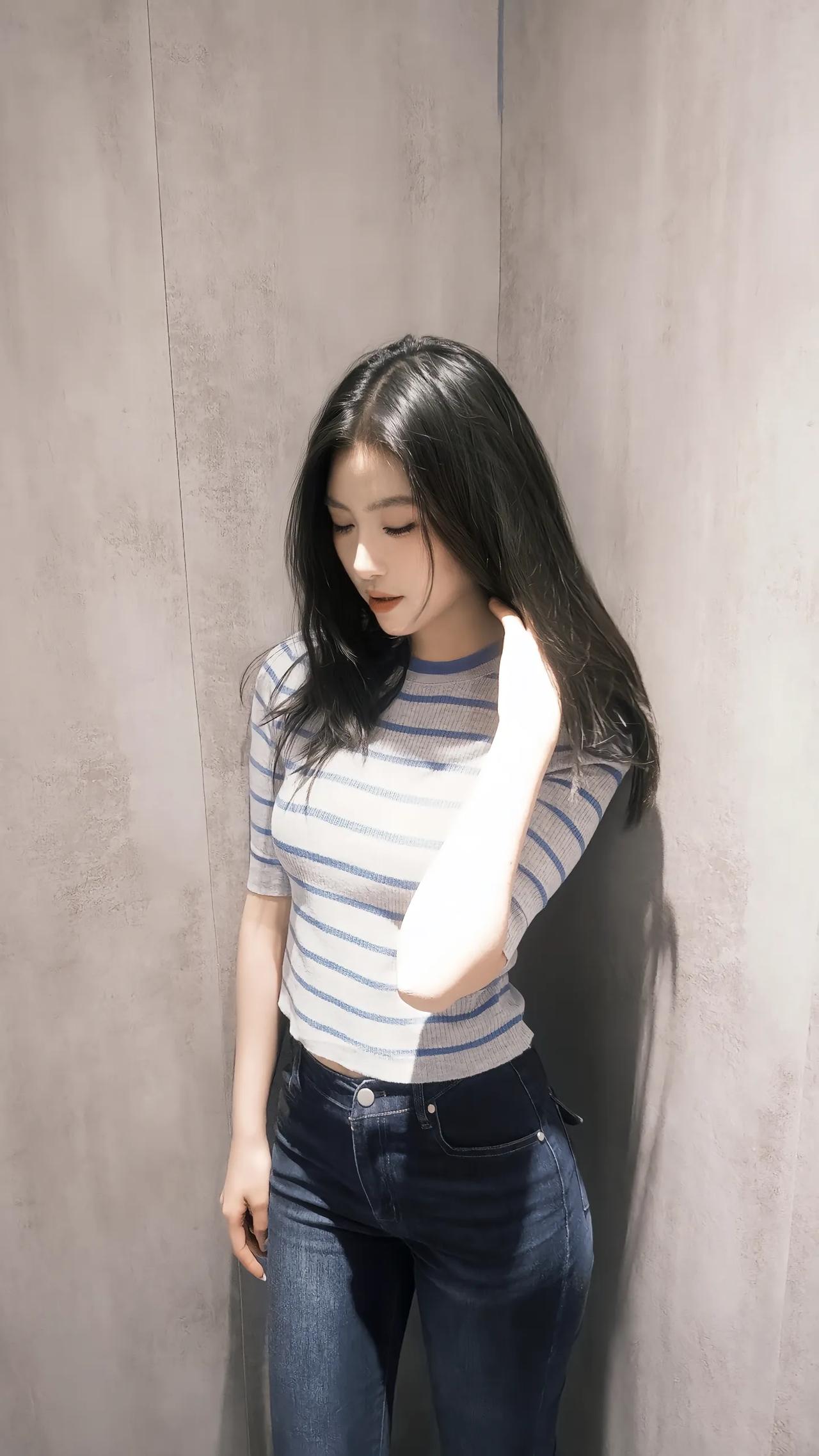 过去的人都一个样我不记得也没意义更不重要