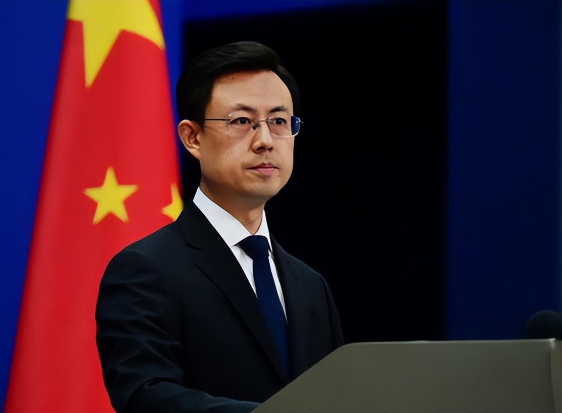 从中国驶向伊朗的货船，遭美军开火截停，不到24小时，中方表态 阿曼湾最近出戏