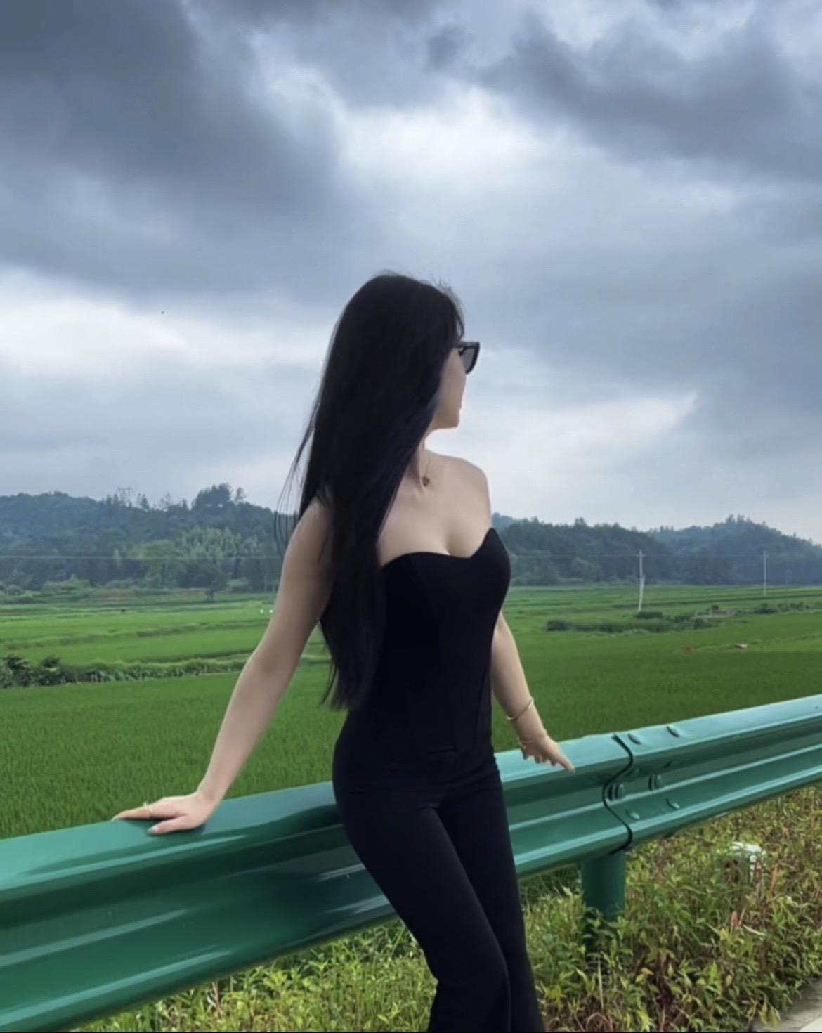 小时候总羡慕大城市很美，兜兜转转后回过头再看，才发现原来最美的风景就是...
