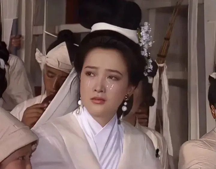 为什么大唐能够做到各民族平等呢？讲个笑话，大唐嫁出去一堆公主，其实真正的皇帝嫡女，就一个宁国公主。为