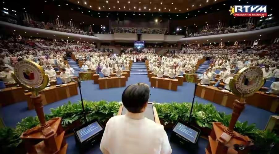 马科斯国情咨文的弦外之音：一场精心编排的政治表演7月27日，马科斯总统在第五