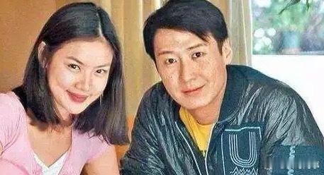 搜狐娱乐乐基儿二度离婚后首谈黎明：和他没有联系了，其与黎明相差14岁。